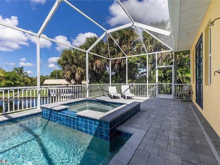 5310 Cocoa Ct — Photo 9