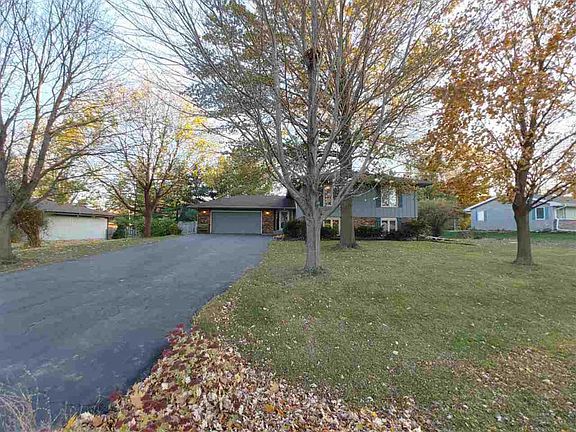 2nd image of 7187 Farmhome Ln