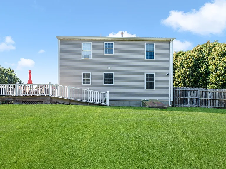 17 Old Farm Way — Photo 19