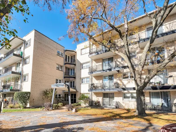 5214 Galitz St #403, Skokie, IL 60077