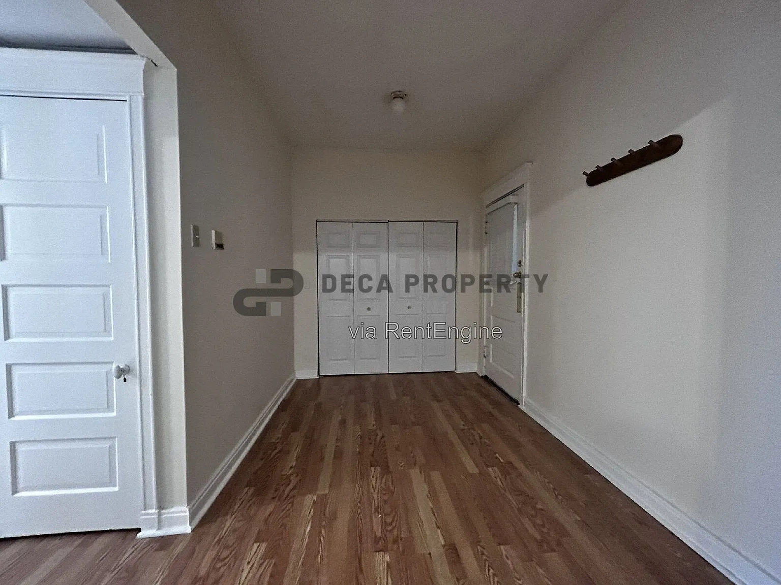 1 bed, 1.0 bath, 1354 sqft, $1,550 — Photo 3