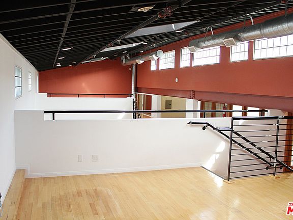 5th image of 6955 La Tijera Blvd Ste B