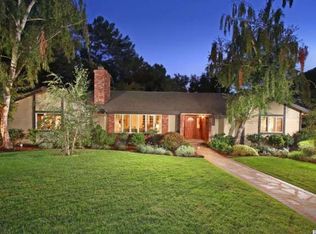 1920 Ravista Ln, La Canada Flintridge, CA 91011