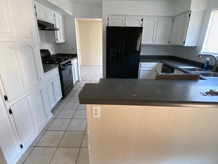 12625 Tierra Tigre Ave — Photo 3
