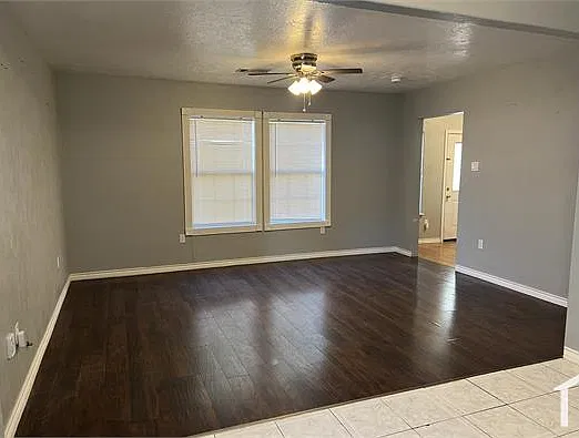 2 bed, 1187 sqft, $1,600 — Photo 4