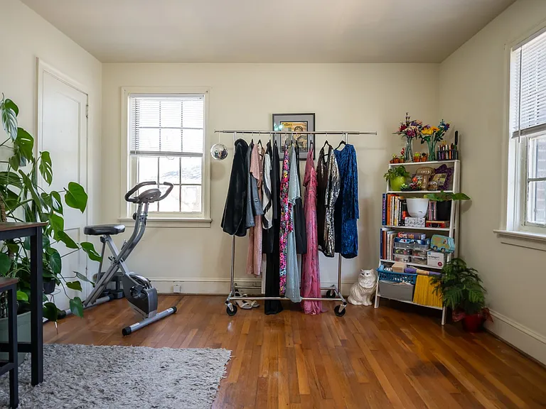 118 University Dr — Photo 22