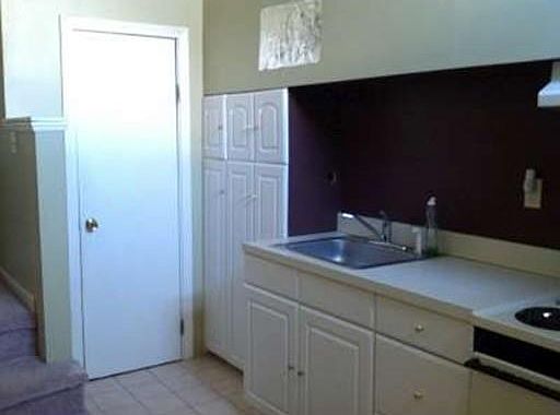 2nd image of 185 Main St APT 11