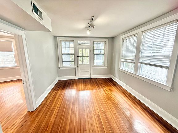3rd image of 1240 Westover Ave APT 8
