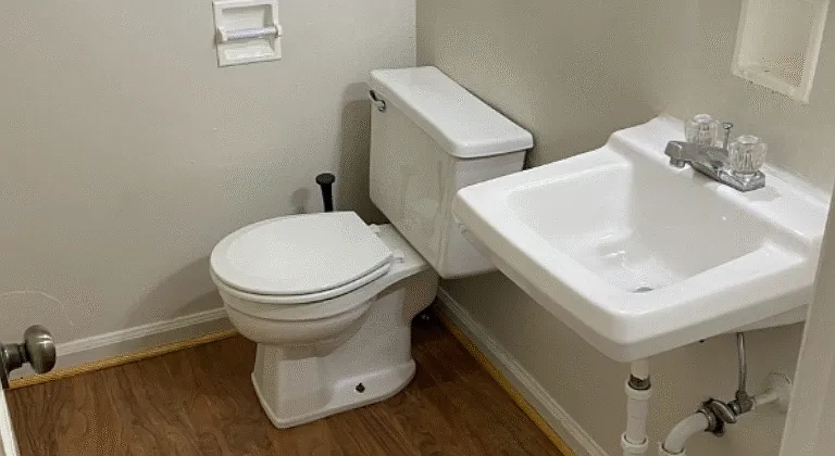 1114 E Genesee St #8 — Photo 14