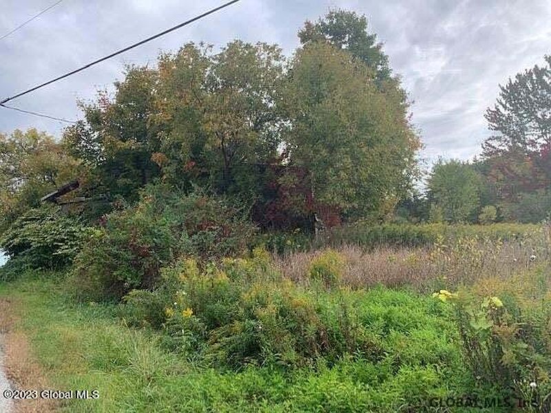 4th image of L6.122 Groveside Road