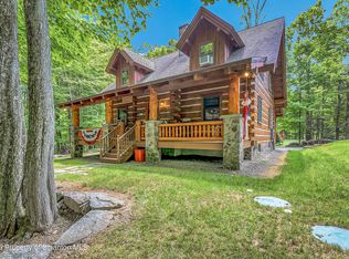 5 Capricorn Cir, Lake Ariel, PA 18436