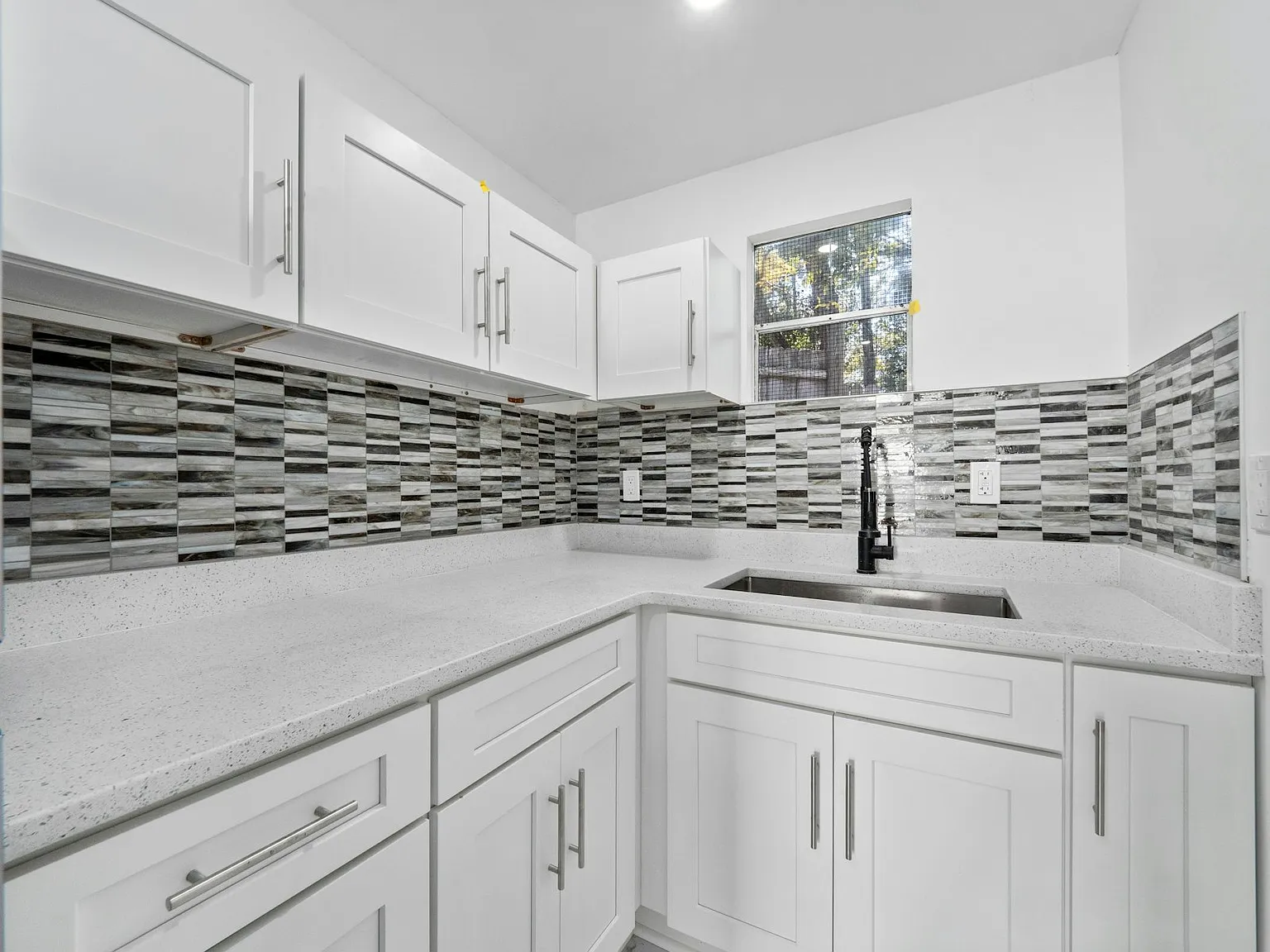 2500 Marlboro Street, Unit B-4 — Photo 3