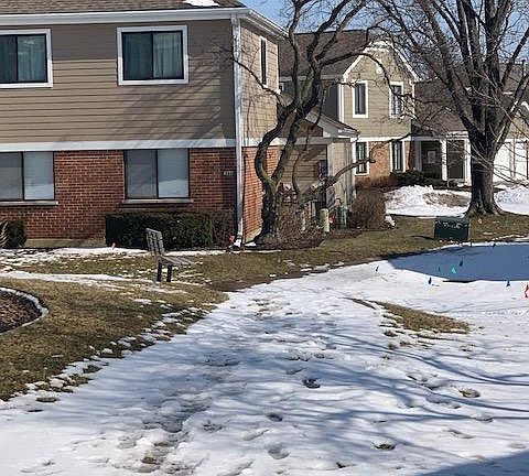 2nd image of 369 Thornhill Ct