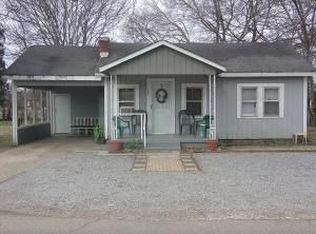 1219 Moss St, Columbus, MS 39701