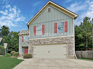 658 Royal Crest Ct, Canton, GA 30115
