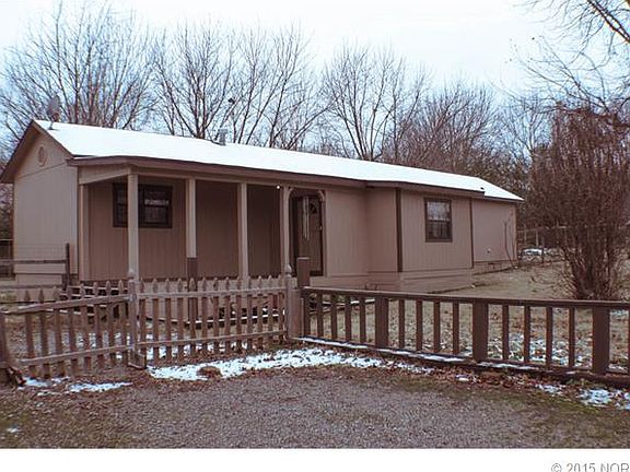 4th image of 4726 S 211 East Ave