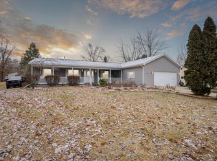 9251 Michelle Dr, Crystal, MI