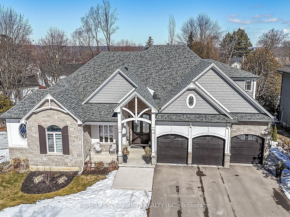 1st image of 747 Vernon Pl