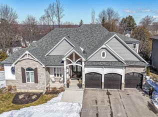 747 Vernon Pl, Hamilton, ON L9G3H4