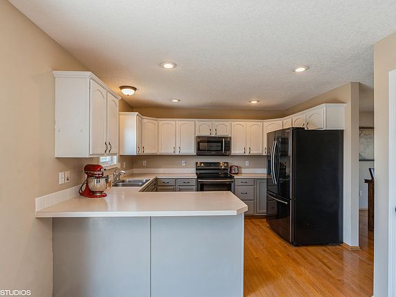 2nd image of 3408 E 52nd St