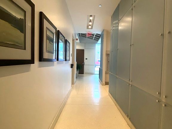 4th image of 1819 S Michigan Ave APT 1006