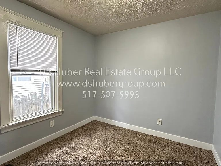 824 Cleveland St — Photo 13