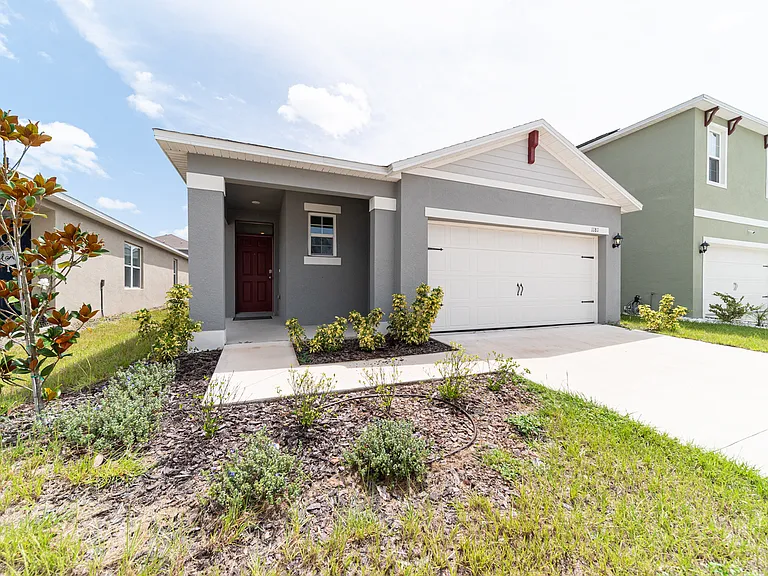 1181 Cascades Ave — Photo 1