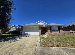 2364 Caddy Shack Ln, Pensacola, FL 32526