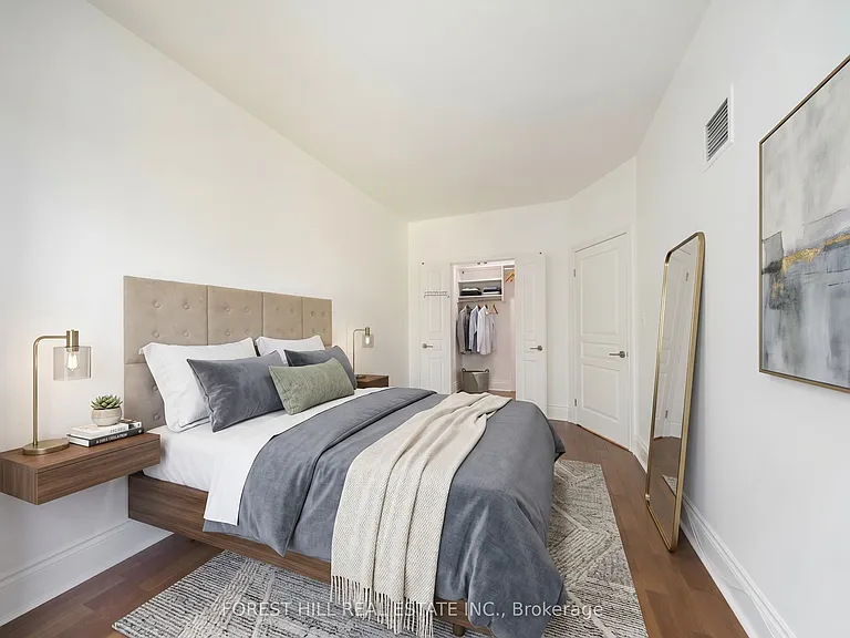 102 Bloor St W #708 — Photo 12