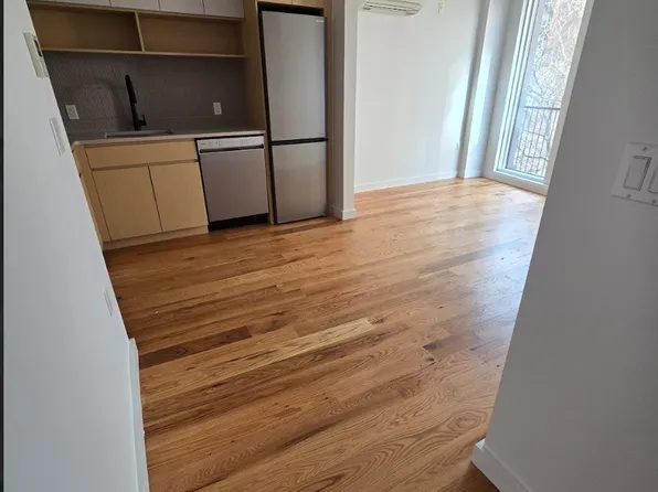 205 Cabrini Boulevard image 1 of 12