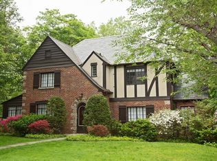 11 Eton Rd, Scarsdale, NY 10583