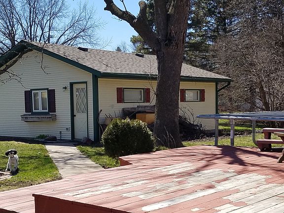 2nd image of 101 Lesueur Ave