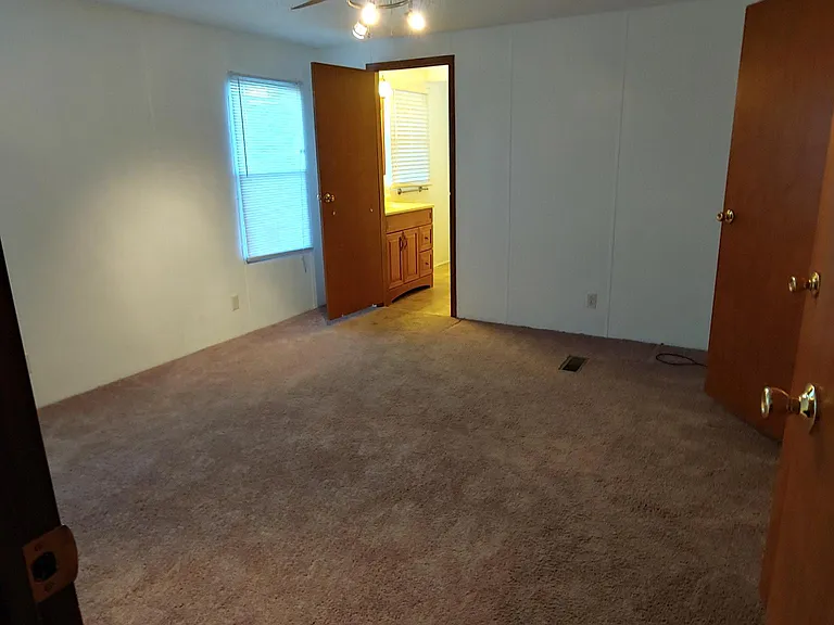 522 Bear Tooth Ln — Photo 7