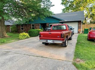 1605 Watson Ave, Springdale, AR 72762