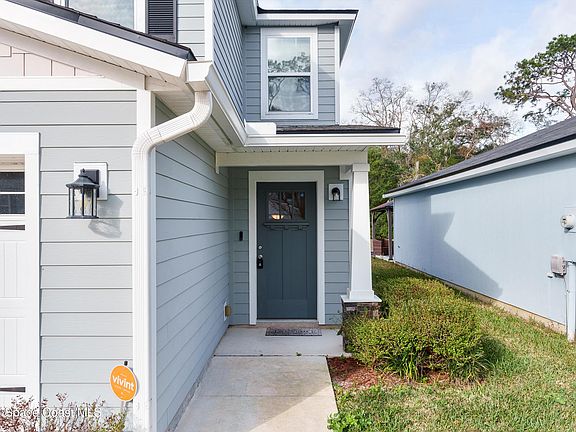 3rd image of 11308 Margarets Landing Pl