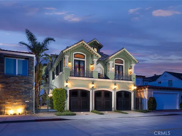 1310 W Bay Ave, Newport Beach, CA 92661