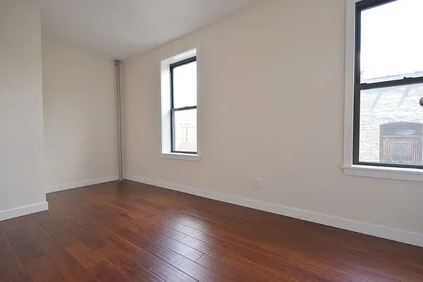 Rented by Skyward | media 15