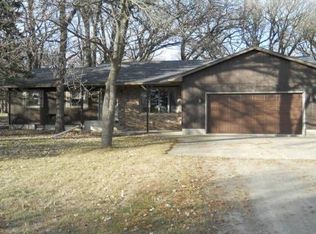 5390 SW 148th St, Ellendale, MN 56026