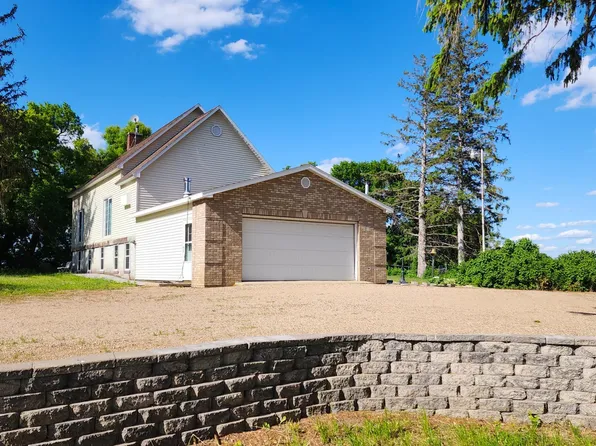 2446 122nd St, Plato, MN 55370