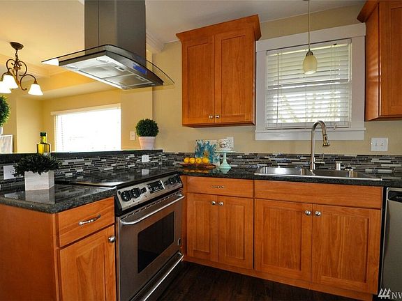 5th image of 729 S 51st St