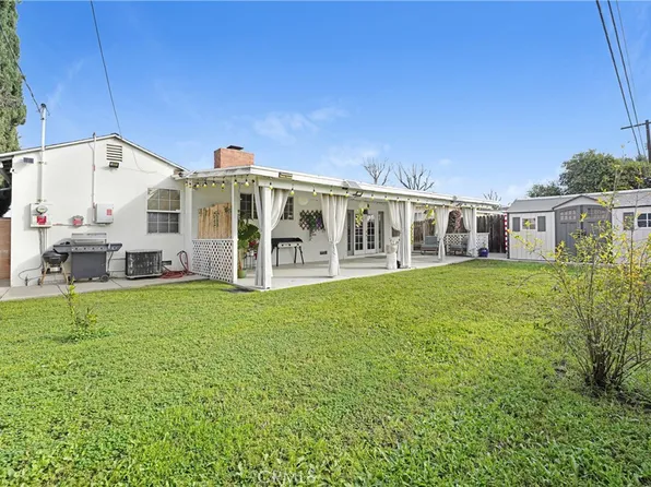 19624 Kittridge St, Reseda, CA 91335