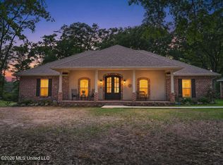 16123 Lake Dr W, Vancleave, MS 39565