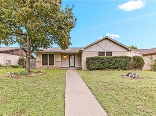 1005 Nancy Ln, Lancaster, TX 75134