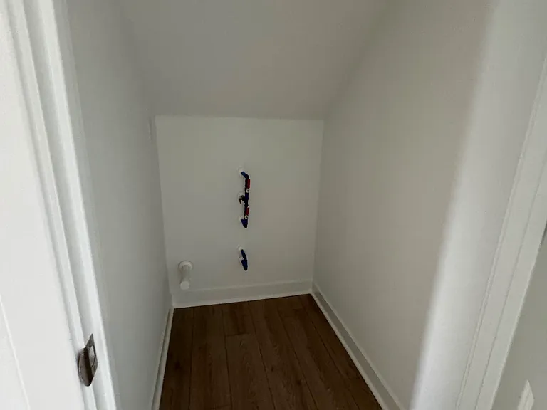 1577 Albatross St — Photo 20