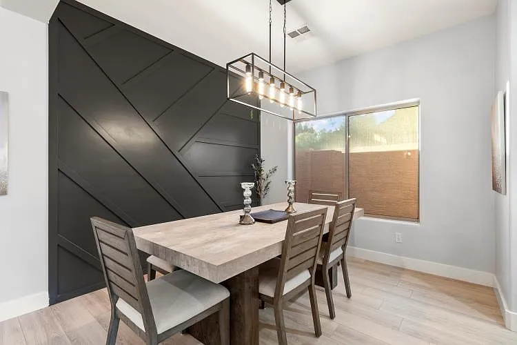 2320 E Behrend Dr — Photo 13