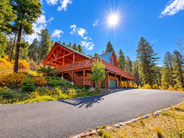 586 Los Griegos Rd, Jemez Springs, NM 87025