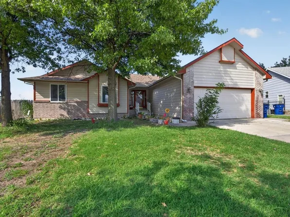 1802 S Hoyt Cir, Wichita, KS 67207