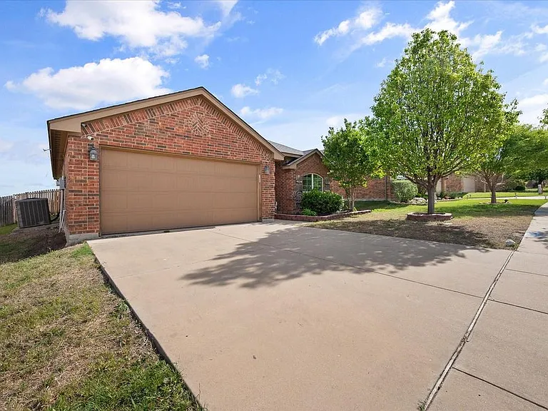 9224 Diane Dr — Photo 18