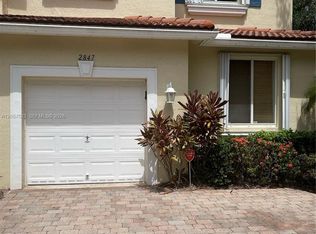 2847 S Evergreen Cir, Boynton Beach, FL 33426