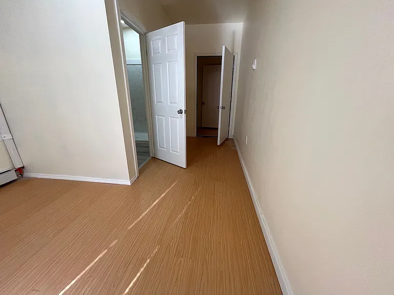 170 Meriden Rd #3 — Photo 24